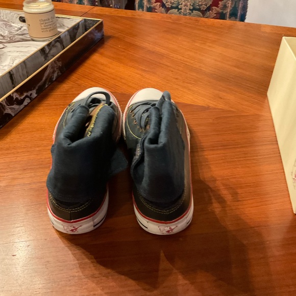 Sneakers denim with red trim - Picture 2 of 6